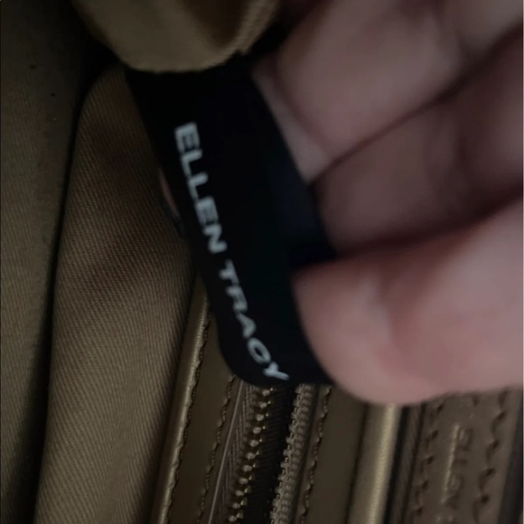 Ellen Tracy Gold woven Leather handbag - Picture 2 of 10